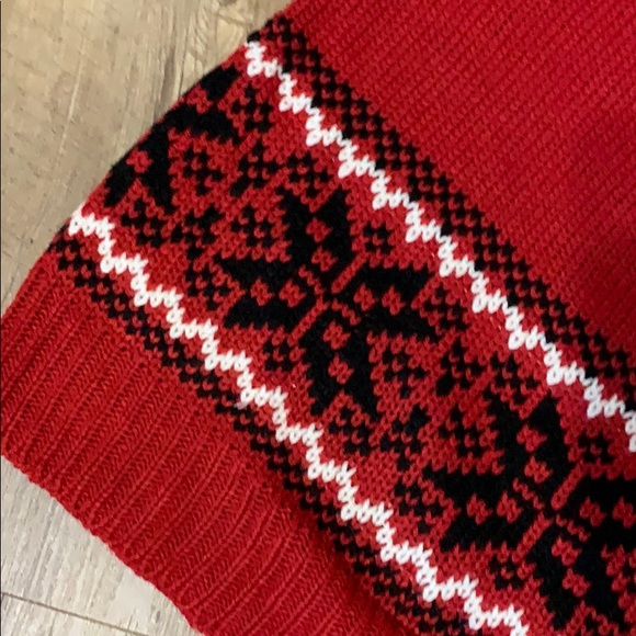 Red Sweater, Large - Picture 2 of 5